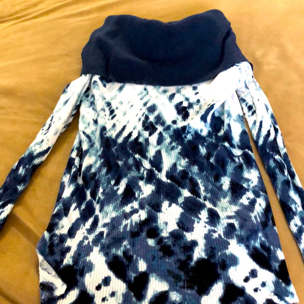 Blue and White Tie Dye Top